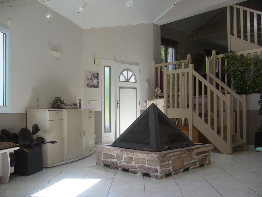Bed and Breakfast Le Jardin Ombragé Saint-Paul-dʼIzeaux Exterior foto